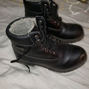 Boys waterproof black boots